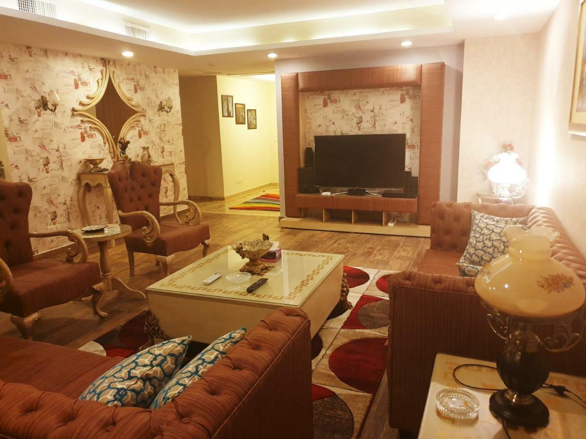 Royal Residencia Centaurus Apartment Islamabad Ngoại thất bức ảnh